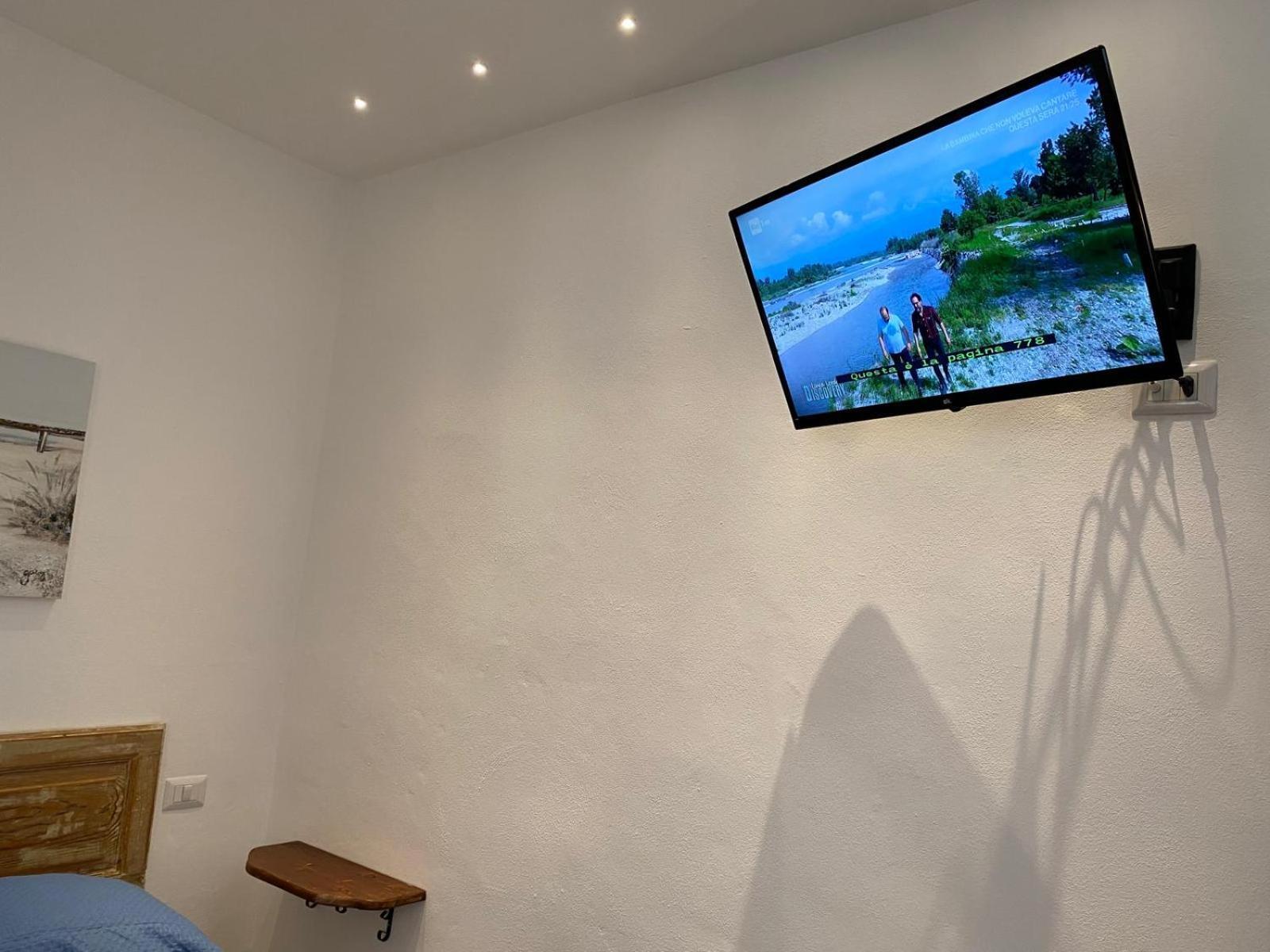 La Follia Dell'Architetto Villa บารี ภายนอก รูปภาพ